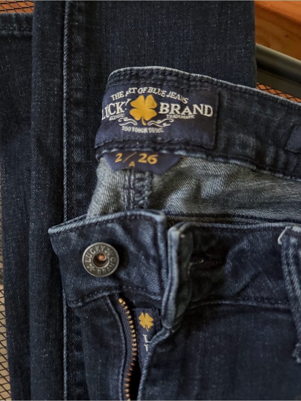 Lucky Brand women’s Dark Indigo Skinny Jeans